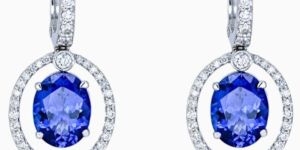 Vivid Blue Oval Shaped Tanzanite 5.87 Carats Women Earrings Dangling