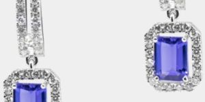 Vivid Violet Oval Shaped 4.50 Carats Women Tanzanite Earrings