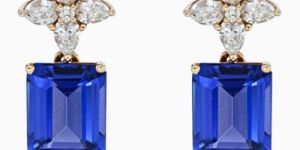 Vivid Violet Oval Shaped 5.40 Carats Women Tanzanite Earrings