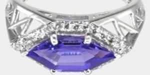 Vivid Violet Shield Shaped 1.22 Carats Women Tanzanite Ring
