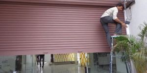 Remote Rolling Shutter