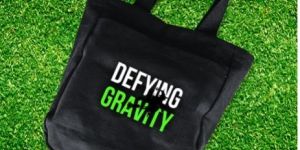 Defying Gravity Lunch Tote Bag