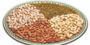 Bikano Dry Fruit Thal (12