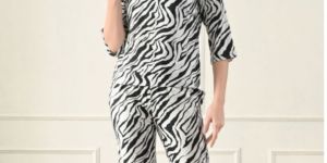 Unifringe Bold Zebra Night Suit