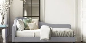 Landis Upholstered Daybed