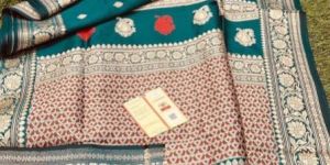 Kanji Katan Banarasi Silk Saree with Resham Work Alfi Pallu