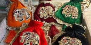 Zardosi Elephant Potli