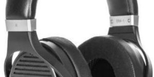 BLUETOOTH WIRELESS HEADPHONES