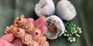 Ladies Antique Golden Kangan