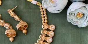 Ladies Stunning Design Graceful Design Gold Plated Necklace Set