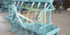Mild Steel Maize Seed Drill Machine
