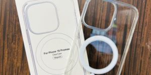 MagSafe iPhone Cover