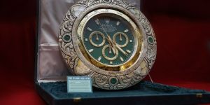 Round 999 Pure Silver Wall Clock