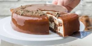 Eggless Caramel Dry Fruit Cake