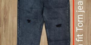 PREMIUM MOM FIT JEANS