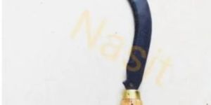 W03 Wooden Handle Garden Sickle