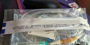 IV INFUSION SET WITHOUT AIR VENT