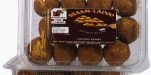1 Kg Besan Ladoo