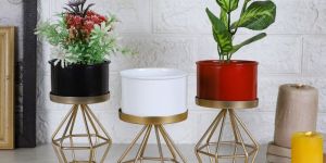 Planter Stand Set of 3 Metallic Plant Stands
