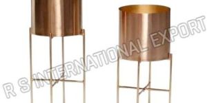 RS-0944 Metal Planter Set