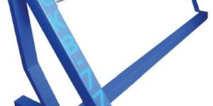 Retouching Chromic Screen Stand