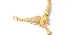 22 KT WOMEN GOLD PENDANT