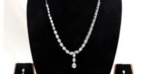 Womens Light Weight Silver Necklace Set