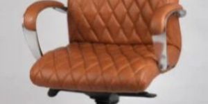 Pelana Md Chair
