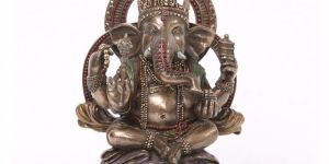 PR Ganesh Round on Lotus Gift Statue