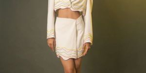Women White Cropped Blazer Co-Ord