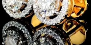 1Ct Halo Women Diamond Studs Earrings