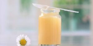 ROYAL JELLY FRESH HONEY