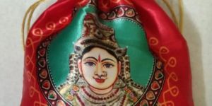 Lakshmi Print Satin Potlis