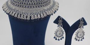 ELEANOR EMERALD Womens DIAMOND Necklace Set