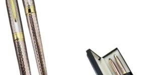 Wine Diamond Set Pen