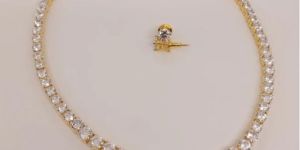 Korean Cz Solitaire Ladies Necklace Set