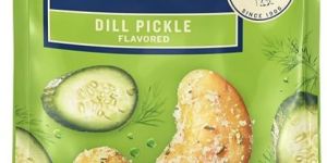 PLANTERS Dill Pickle Cashews