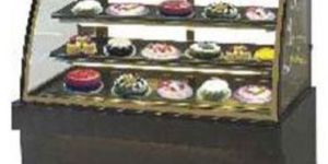 Bend Glass Cold Counter