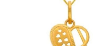 Chic Heart Ladies Gold Pendant