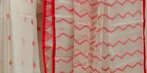 OFF-WHITE & RED HANDLOOM MUSLIN SILK JAMDANI SAREE
