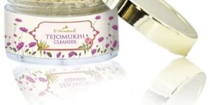 ROSE PETALS AND ALMOND FACE CLEANSER