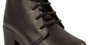 Ladies Black Leather Boot