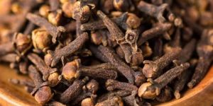 Dry Cloves