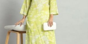 Aisha Mulmul Green Straight Kurti