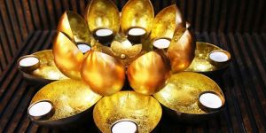 6 Inch Lotus Shape Tealight Holder