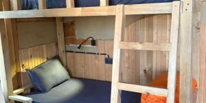 1 room hotel bookings