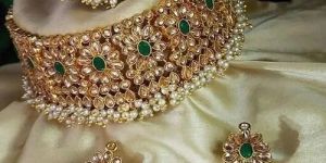 Ladies Imitation Necklace Set