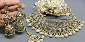 Kundan Jewellery
