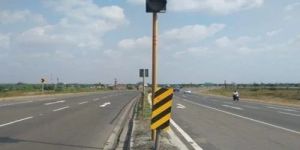 Solar Road Safety Lighting System