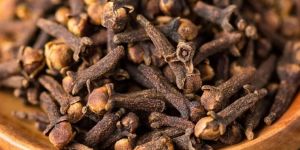 Dry Cloves